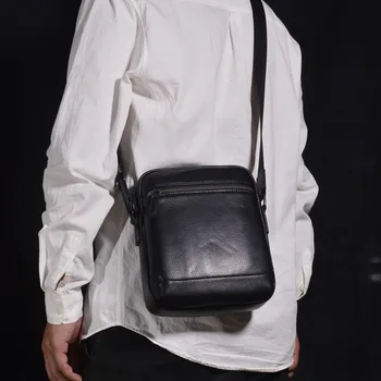 AETOO Férfi kors táska Bőr kis négyzet táska évjárat egyetlen váll réteg marhabőr egyszerű szabadidős ingázó kopásálló